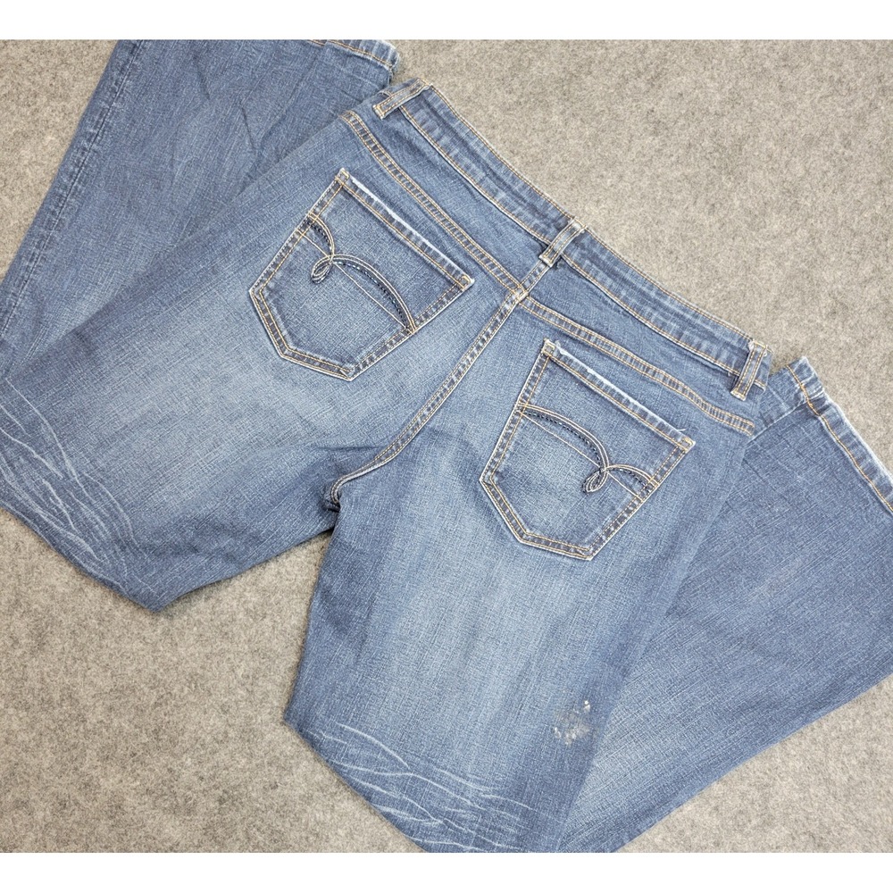 Lee Jeans Womens Petites 9/10 Blue Denim Stretch Beaded One True Fit Bootcut Leg